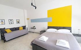 Limited Edition Guesthouse